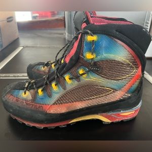 La Sportiva mountaineering boots Cube Trango